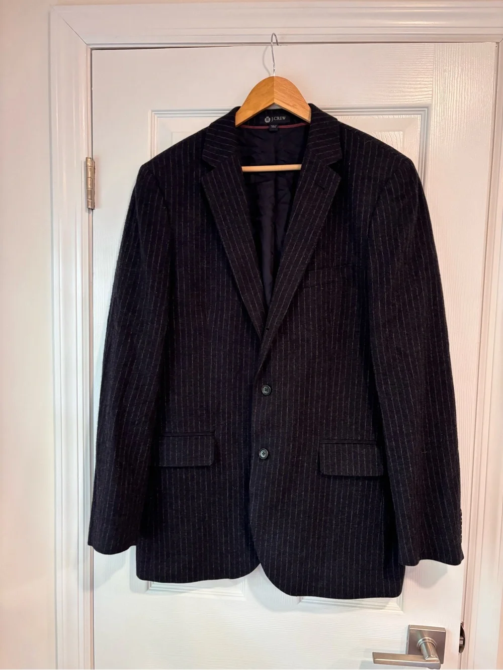 J.Crew men's Aldridge navy pinstripe wool jacket size 42L
